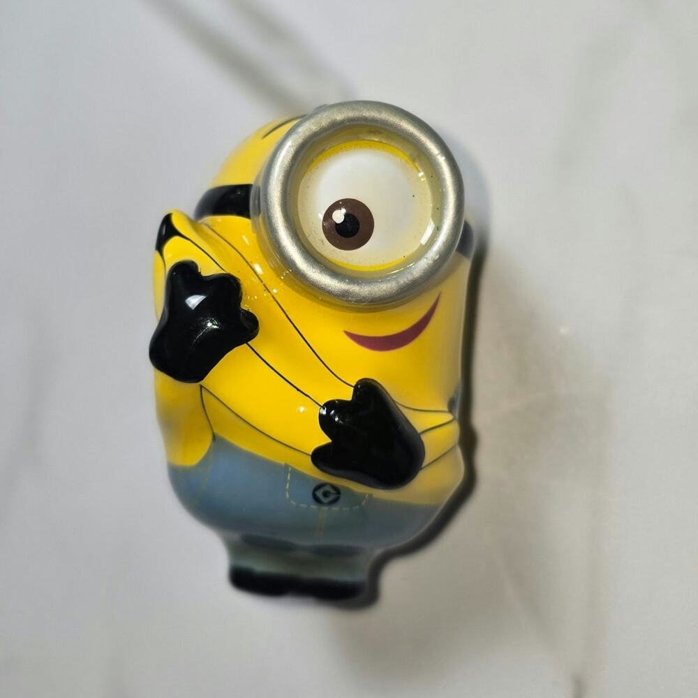 Hallmark Stuart Ornament Minions The Rise of Gru Decoration Universal Studios